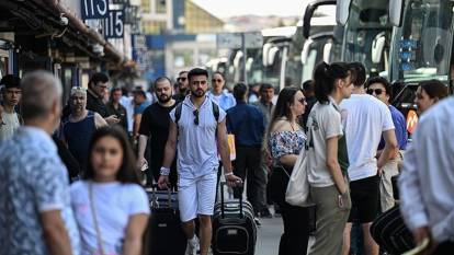 Otogarlarda Kurban Bayramı yoğunluğu: Biletlere zam geldi mi?