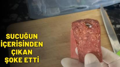 İçerisinden bakın ne çıktı! Sucuk değil resmen tehlike: Ne poşet ne ambalaj...
