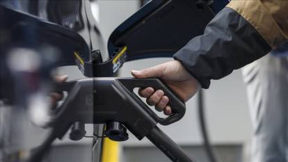 TÜRKİYE'DE EN UYGUN FİYATLI SATILAN ELEKTRİKLİ OTOMOBİLLER BELLİ OLDU: Araç alacakları sevindirecek o haber geldi!