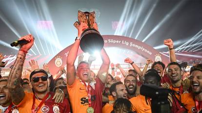 Galatasaray kalesini süper yıldız koruyacak! Kulüpler görüşmeye başladı: Bir dünya yıldızı daha geliyor