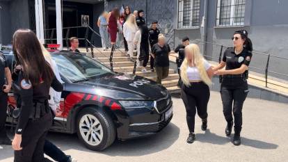 Masaj salonlarına fuhuş operasyonu! 3 ilde 11'i kadın 15 kişi gözaltına alındı