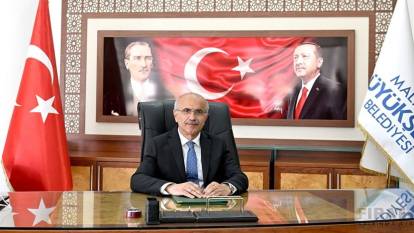 Malatya Büyükşehir Belediye Başkanı Er: Zirai don meyve bahçelerini vurdu