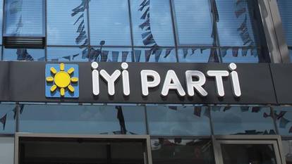 Yolsuzluk soruşturmasında yeni gelişme! İYİ Partili 2 belediye meclis üyesi gözaltına alındı