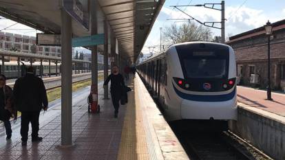 Tren istasyonunda dehşet! Sigara içtiği için trenden indirildi, güvenlik görevlisini döverek öldürdü