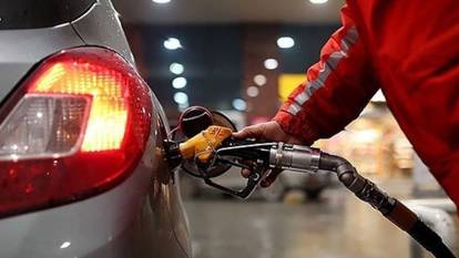 Bir depo 500 TL zamlandı, sürücüler istasyonlara akın etti