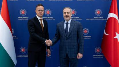 Bakan Fidan, Macaristan Dışişleri Bakanı Szijjarto ile görüştü!