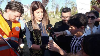 AK Partili Derya Ayaydın, vatandaşlarla bir araya geldi