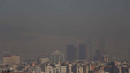 İzmir’de hava kirliliği seviyesi şoke etti: Acil eylem planı yapılmalı!