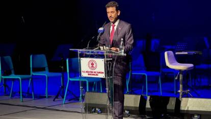 Dr. Batuhan Mumcu’dan Spotify’a sert tepki: Dini değerlere saygısızlık, hukuki süreç başlatılmalı