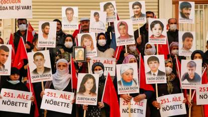 'Terörsüz Türkiye' süreci Diyarbakır annelerine umut oldu!