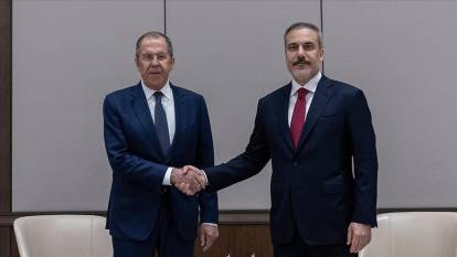 Dışişleri Bakanı Fidan, Lavrov ile görüştü