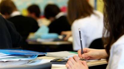 Eğitim sistemi yine mi değişiyor? Eğitim-Bir-Sen o araştırmanın sonucunu açıkladı: 2+2 lise modeli öne çıktı