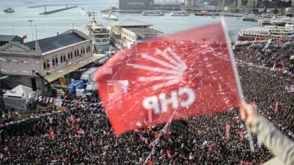 CHP’de şimdi de “erken yerel seçim” talebi gündemde: Tutuklu başkanlar yeniden seçilir