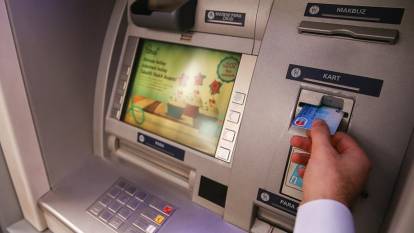 BANKA BANKA GÜNCEL ATM PARA ÇEKME LİMİTLERİ | Hangi bankadan ne kadar para çekilebiliyor?