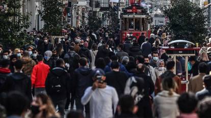 İngilizce zirvede, Türkçe kaçıncı sırada? Dünyada en çok konuşulan diller belli oldu
