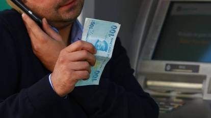 Emekli maaşına sessiz sedasız bloke: Hesabınızı kontrol etmeden sakın bankaya gitmeyin!