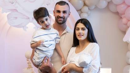 Serdar Dursun ikinci kez baba oldu: Eşi doğumhaneden öyle bir fotoğraf paylaştı ki