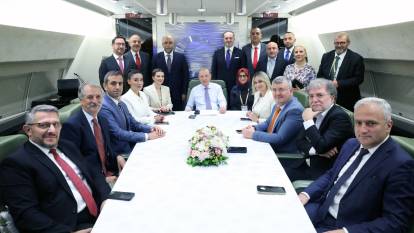 Cumhurbaşkanı Erdoğan'dan KKTC dönüşü önemli açıklamalar!