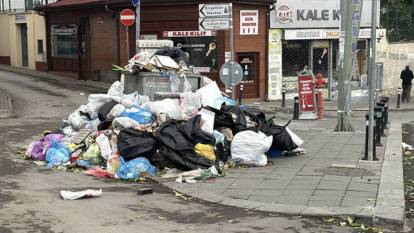 Temizlik işçileri iş bıraktı: İstanbul'da sokaklar çöp yığınlarıyla doldu!