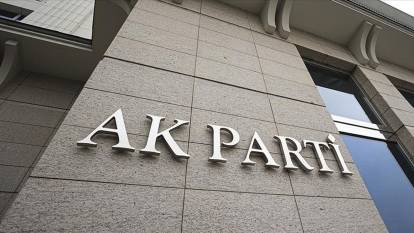 AK Parti'de süreç komisyonu toplantısı
