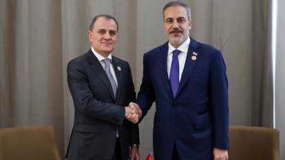 Dışişleri Bakanı Fidan Azerbaycanlı mevkidaşı ile görüştü