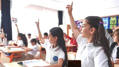 Bakan Tekin açıkladı! Okullarda serbest kıyafet uygulaması sona mı eriyor?