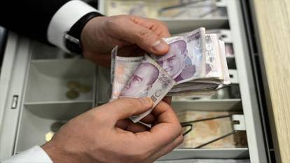 Memur ve memur emeklisi zammında gergin bekleyiş: Yüzde 88 talep edildi! TCMB’nin beklentileri zam oranını şekillendirebilir