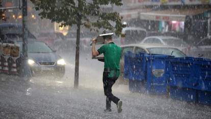 Peş peşe uyarılar geldi: İstanbul'a fırtına ve yağmur geliyor!