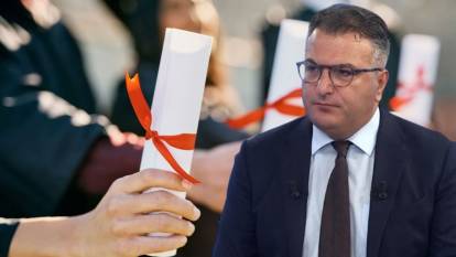 Gazeteci Cem Küçük : Gerçek mezunlar temizlik işinde, sahteler psikolog!