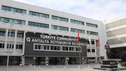 Son dakika! Antalya Büyükşehir Belediyesi'ne rüşvet operasyonu