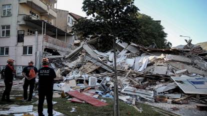 Bakan Yerlikaya'dan deprem açıklaması!