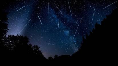 Bu gece gökyüzünde şölen var! Perseid meteor yağmurunu izlemek isteyenler dikkat