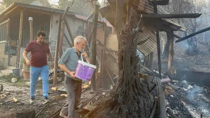 Kemal amcanın alevlerle mücadelesi: Son anda çıktık