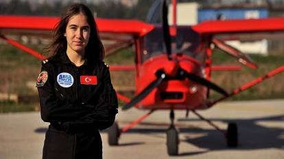 TIME dergisinde bir Türk : "Yılın kızları" listesinde Defne Özcan da var