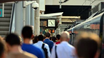 Memurlardan iş bırakma eylemi: O illerde tren seferleri yapılmayacak