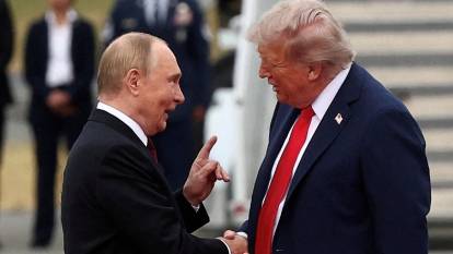Putin ile Trump arasında kritik görüşme!