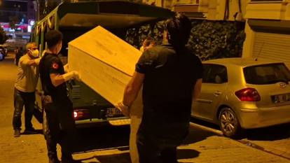 Esenyurt'ta şüpheli ölüm!  58 yaşındaki kadın evinde çürümüş halde bulundu