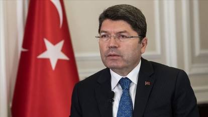 Bakan Tunç'tan yeni düzenleme açıklaması: Trafikte yol kesene hapis cezası!