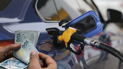 Akaryakıtta kredi kartı kampanyaları açıklandı! Bankalar yarışa girdi: Yaklaşık 10 litre ücretsiz yakıt