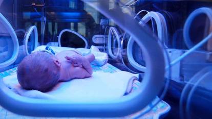 Anne yüreği haklı çıktı! Bebeklerinin ölmediği 17 yıl sonra kanıtlandı