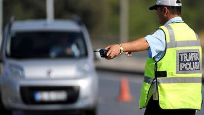 Zorunlu trafik sigortasında yeni dönem başlıyor: Kurallara uymayana yaptırım geliyor