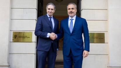 Dışişleri Bakanı Fidan, İrlanda Başbakan Yardımcısı Harris ile görüştü!