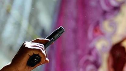Düğün kanlı bitti: Damat rastgele açılan ateşte hayatını kaybetti