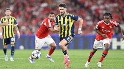 Fenerbahçe Şampiyonlar Ligi play-off  turunda Benfica'ya tek golle elendi!