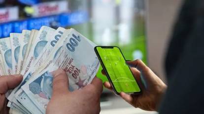 Kaçak maç izleyenler dikkat: Milyonlarca liranızdan olabilirsiniz!