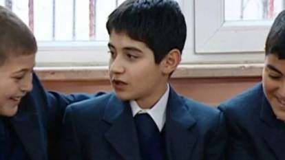 Bir dönemin çocuk yıldızı büyüdü! Yabancı Damat’ın Mustafa’sı Ozan Uğurlu’nun değişimi olay oldu