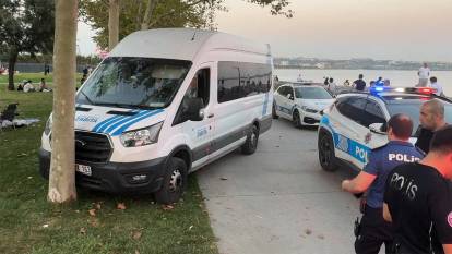 Avcılar'da kadın döven şüpheli, zabıta aracıyla kaçmaya çalıştı: Kaza yaptı!