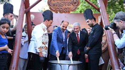 Konya’da gastronomi festivali rüzgarı: Yöresel lezzet şölenine ilgi yoğun