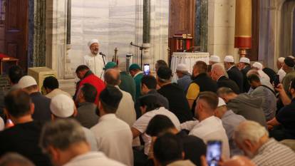 Gazze için sabah namazında buluştular: Fatih Camii’nde Gazze için dualar yükseldi