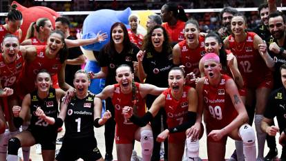 Filenin Sultanları final setinde İtalya'yı deviremedi: Dünya ikincisi olduk!